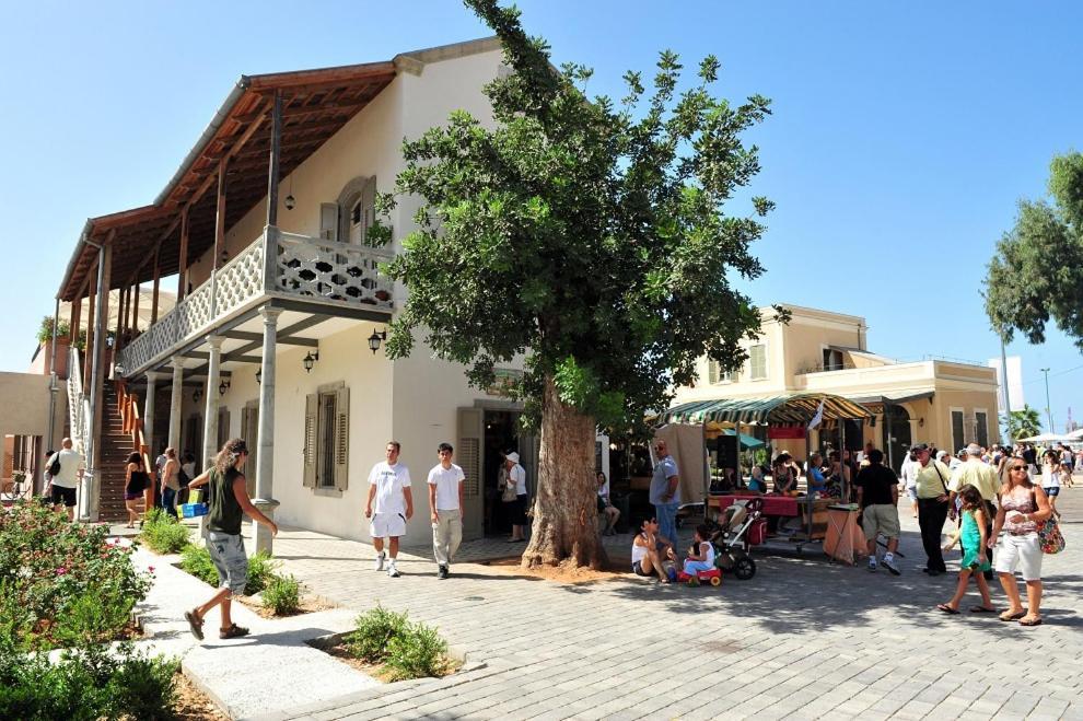 Jaffa Getaway Sea Front, Luxury Duplex, Port & Old 2m Walk Apartment